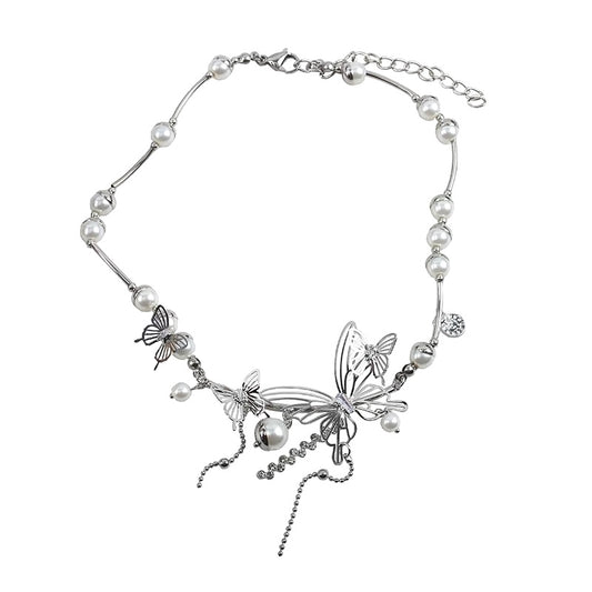 Luna Wings Choker