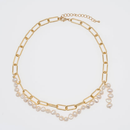 Untamed Muse Pearl Necklace