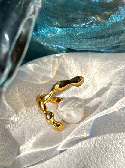Pearl Heart Tide Ring