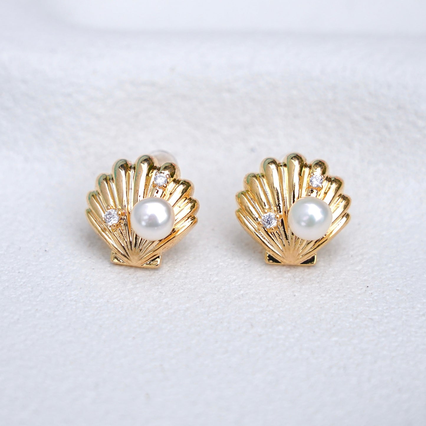 Pearl Shell Earrings
