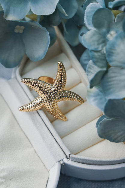 🌊 Starfish Charm Ring
