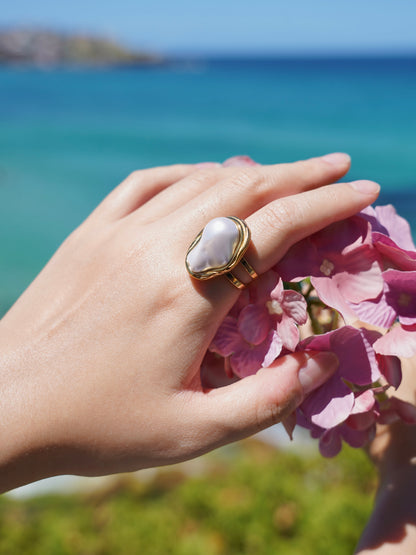 Baroque Pearl Ring