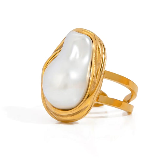 Baroque Pearl Ring
