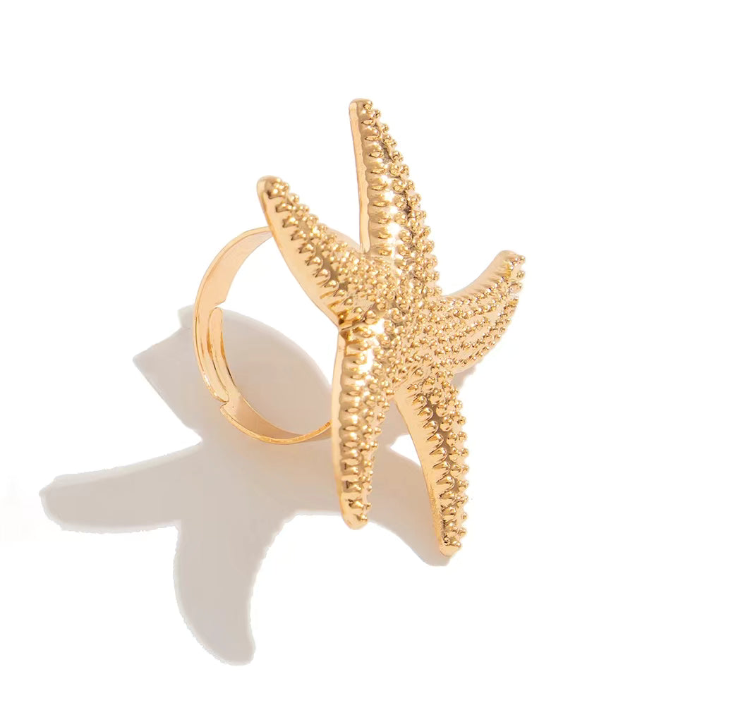🌊 Starfish Charm Ring