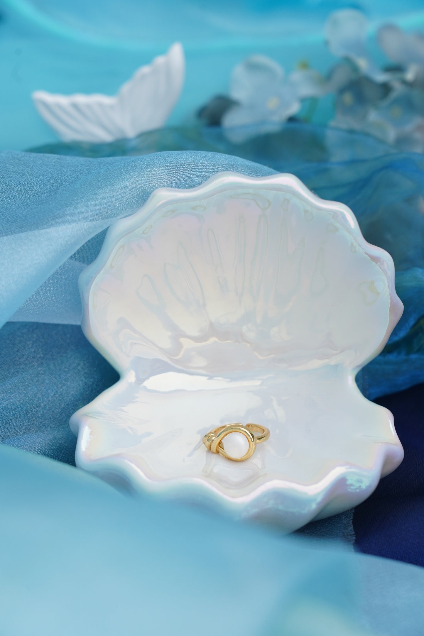 Twisted Glow Ring